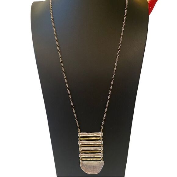 Hammered Silver & Gold Toned Drop Pendant Necklace on extra long chain. - Picture 5 of 8